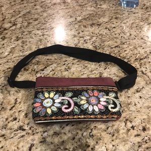 Embroidered flower purse